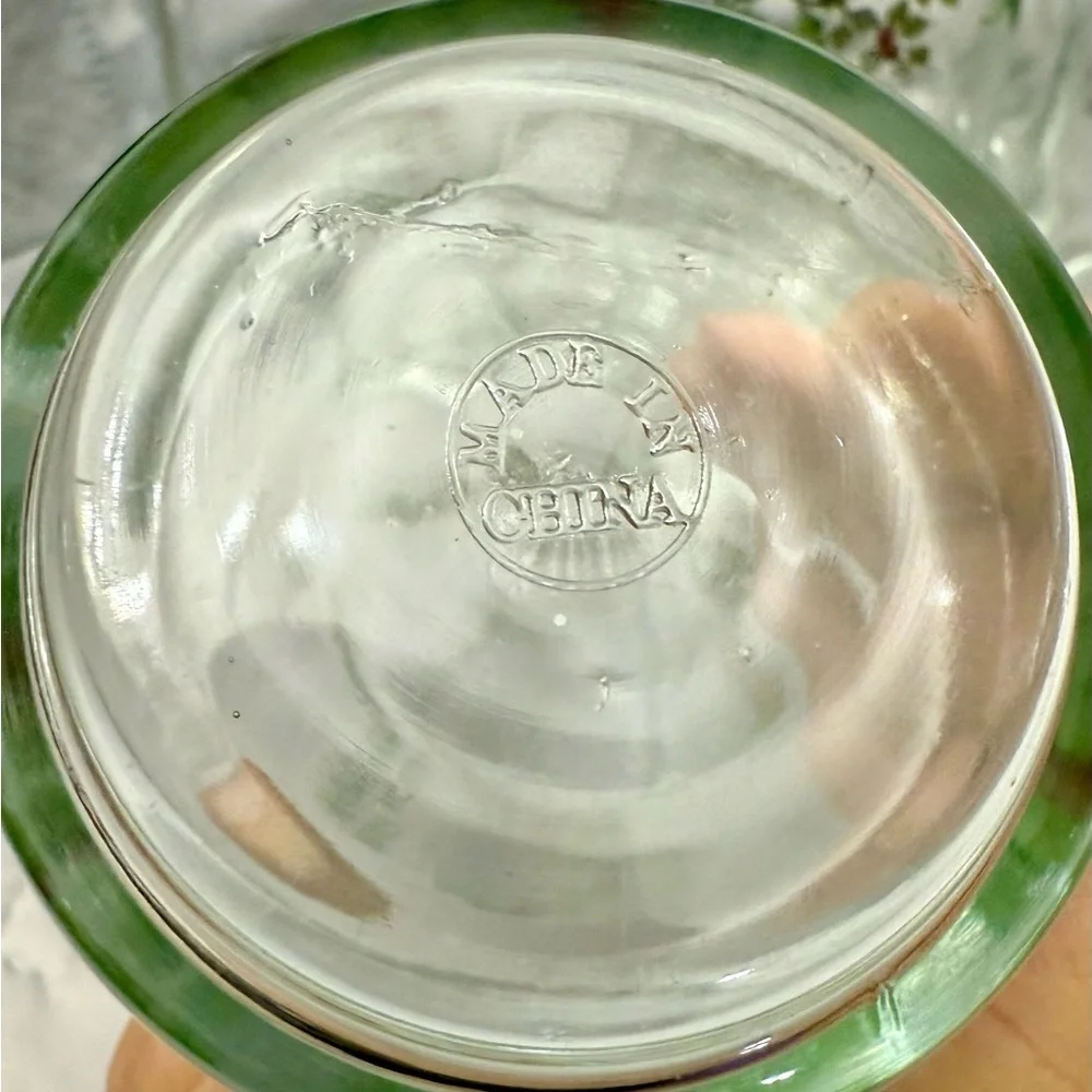 Gibson Design CHRISTMAS CHARM Set of 6~12oz Glassware Tumblers Delight Holiday